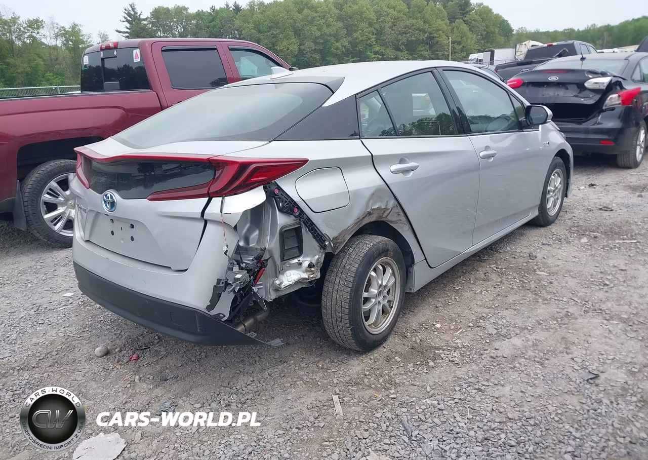 2019 Toyota Prius Prime Premium VIN:JTDKARFP2K3117448 - 4