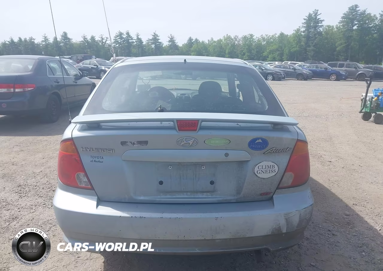 2005 Hyundai Accent Gls-Gt VIN:KMHCG35CX5U339891 - 15