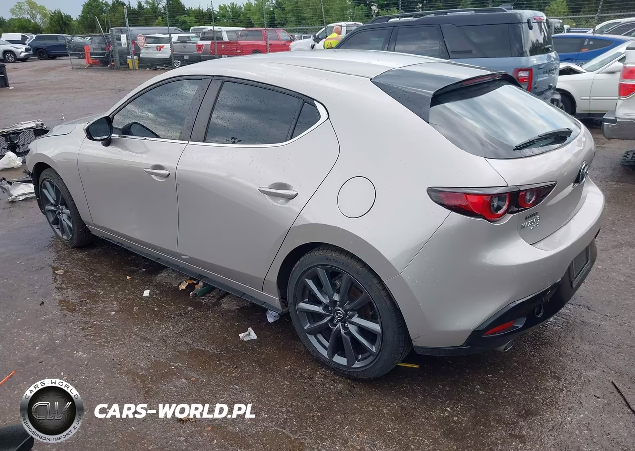 2022 Mazda Mazda3 Preferred VIN:JM1BPBLL1N1515192 - 3