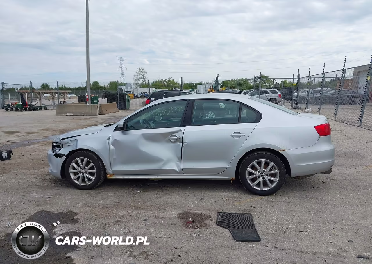 2011 Volkswagen Jetta 2.5L Se VIN:3VWDX7AJXBM303541 - 14