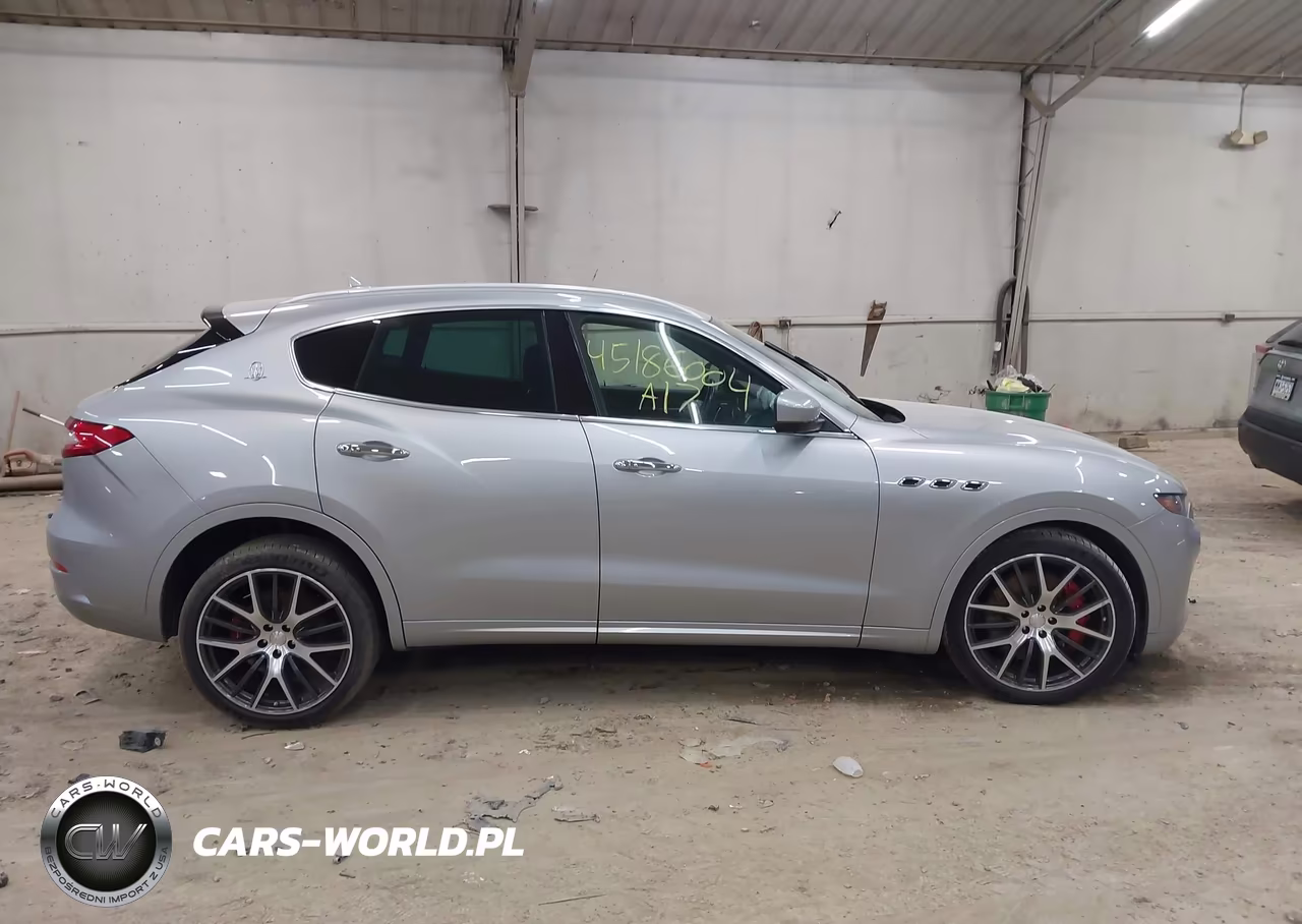 2017 Maserati Levante S VIN:ZN661YUL8HX252137 - 13