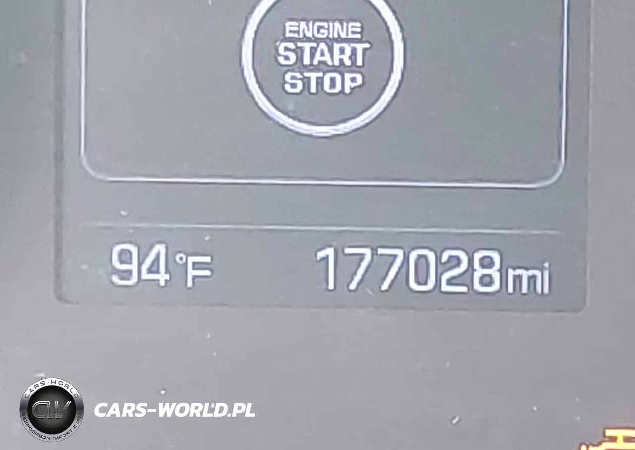 2018 Hyundai Elantra Value Edition VIN:5NPD84LF3JH401483 - 15