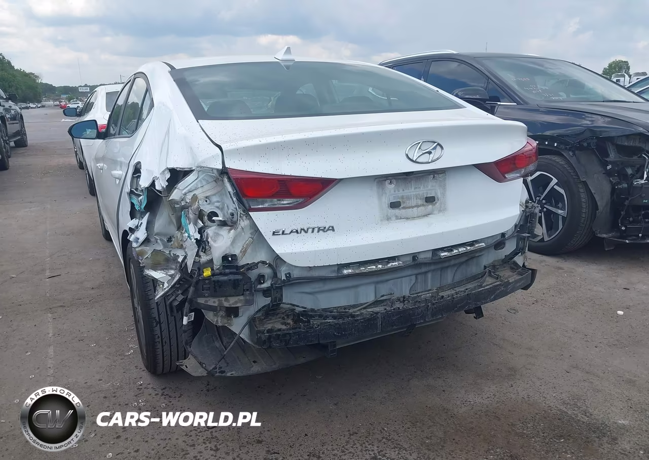 2018 Hyundai Elantra Value Edition VIN:5NPD84LF3JH401483 - 6