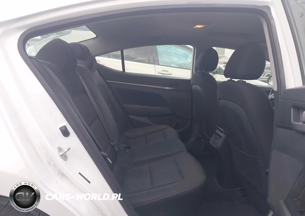 2018 Hyundai Elantra Value Edition VIN:5NPD84LF3JH401483 - 8
