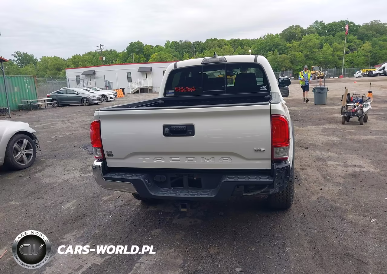 2017 Toyota Tacoma Trd Off Road VIN:3TMCZ5AN9HM048700 - 17