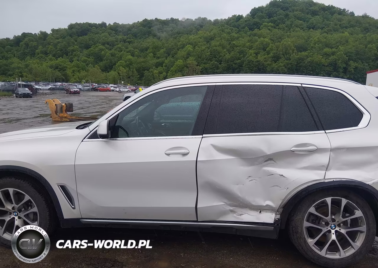 2020 BMW X5 xDrive40I VIN:5UXCR6C09L9B45699 - 14