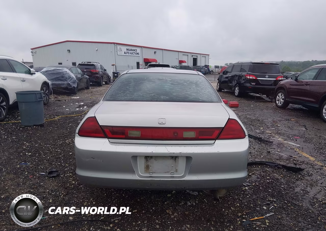 2000 Honda Accord 2.3 Lx VIN:1HGCG3148YA008818 - 16