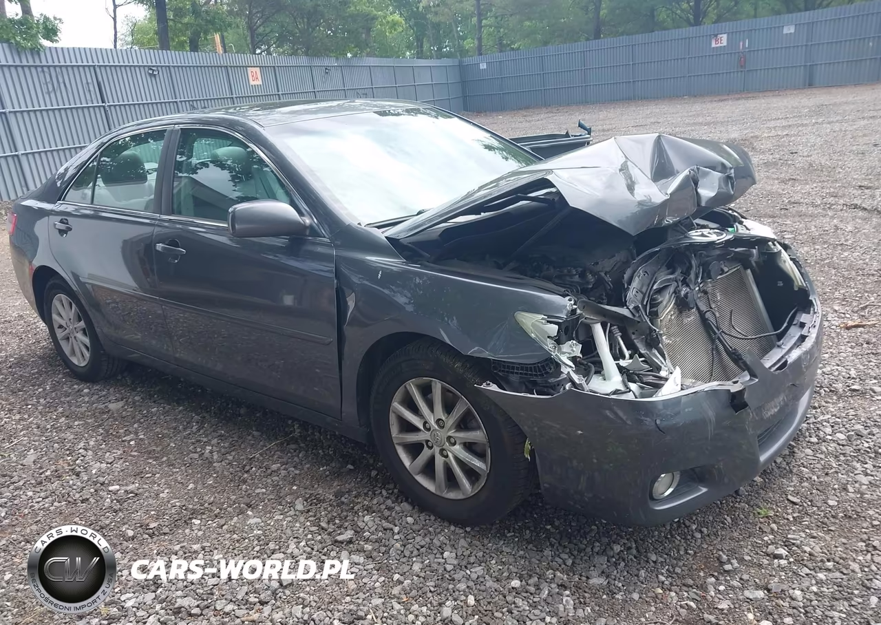 2011 Toyota Camry Xle – zdjęcie 1 z 16