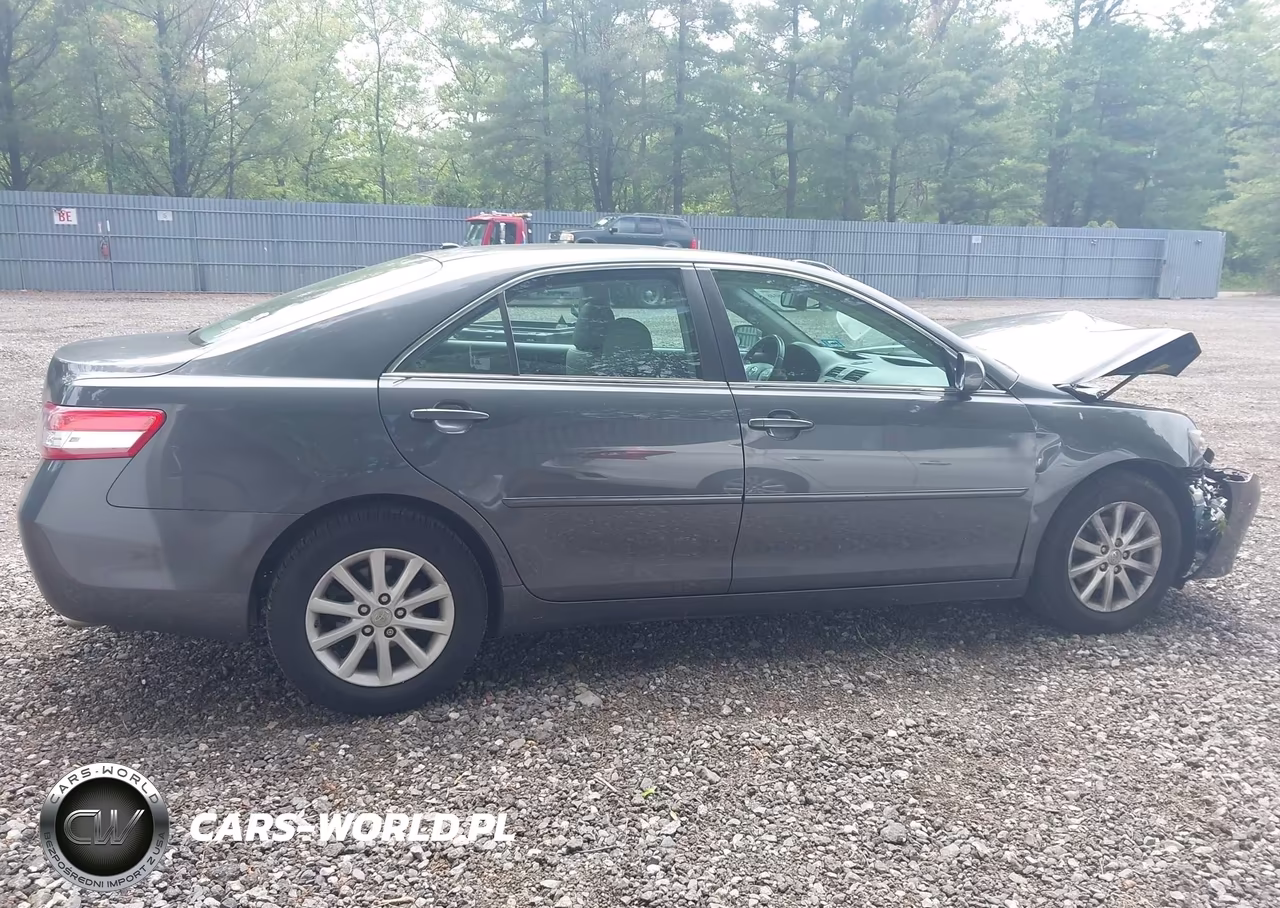 2011 Toyota Camry Xle VIN:4T1BF3EK1BU194516 - 13