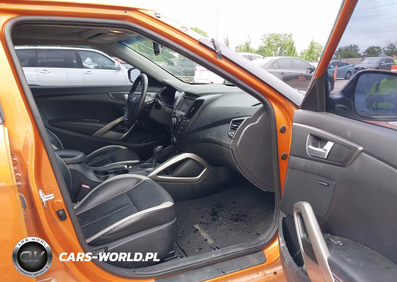 2013 Hyundai Veloster Turbo W-Black VIN:KMHTC6AE3DU104428 - 5