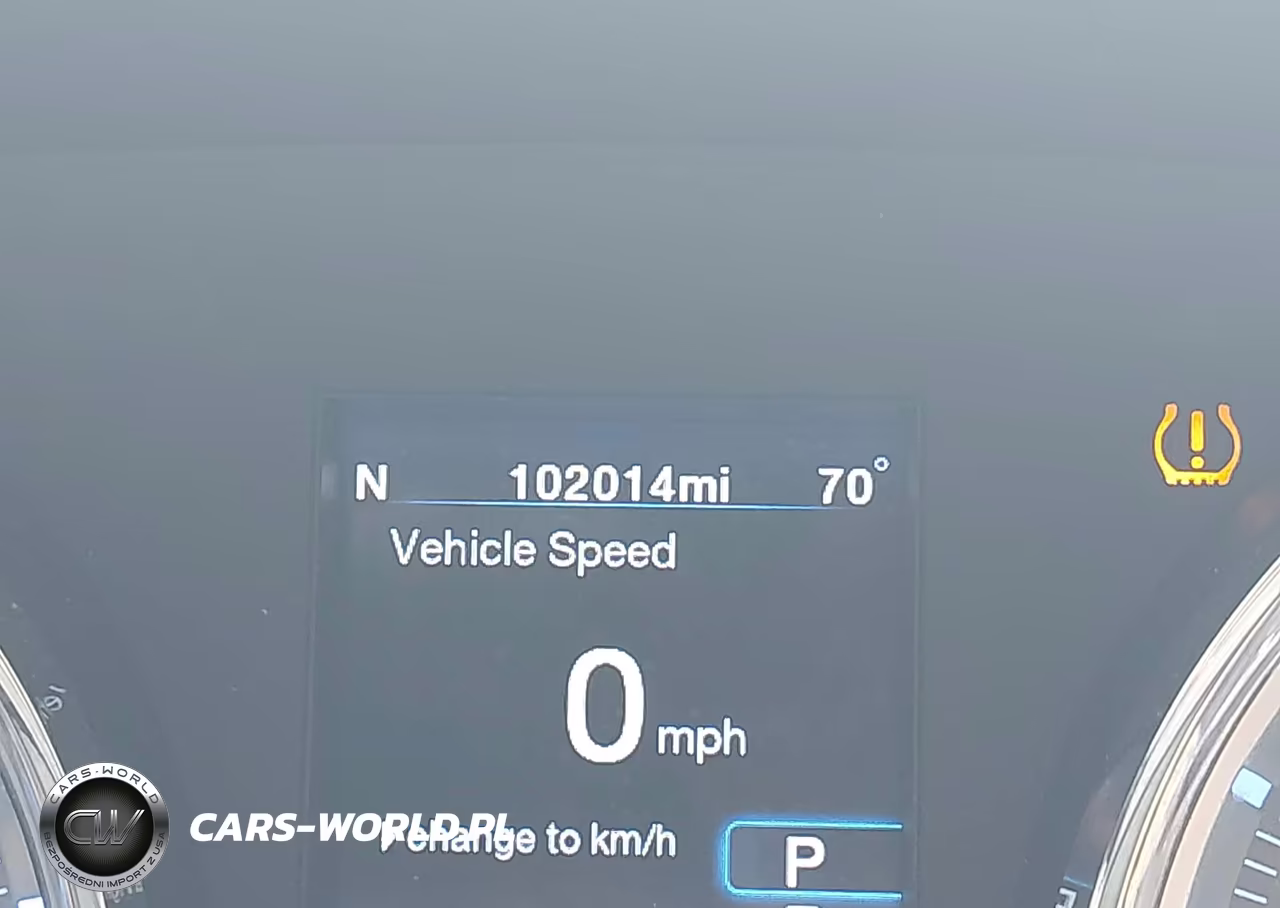 2012 Chrysler 300 Limited VIN:2C3CCACGXCH188551 - 16