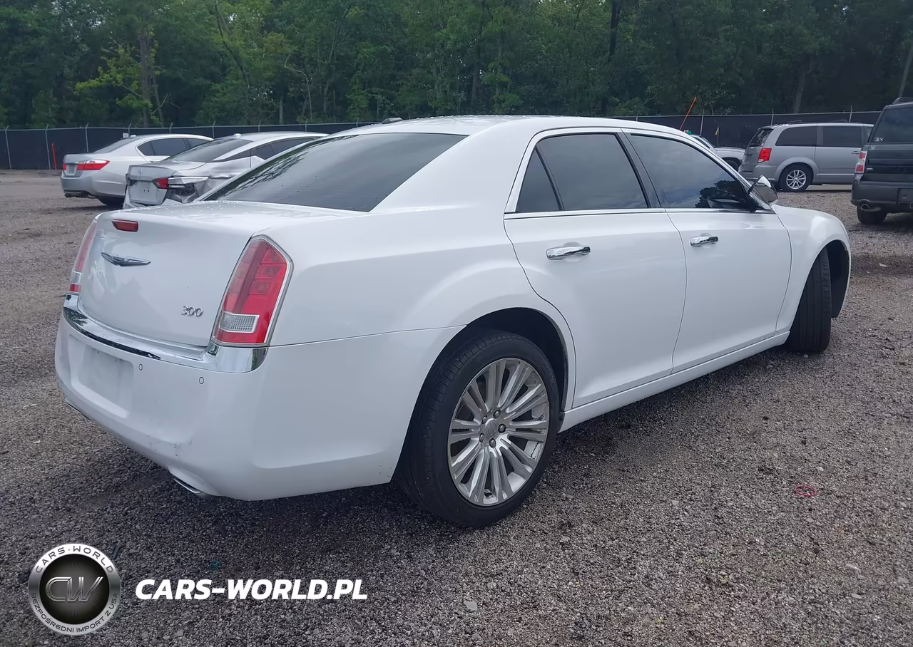 2012 Chrysler 300 Limited VIN:2C3CCACGXCH188551 - 4