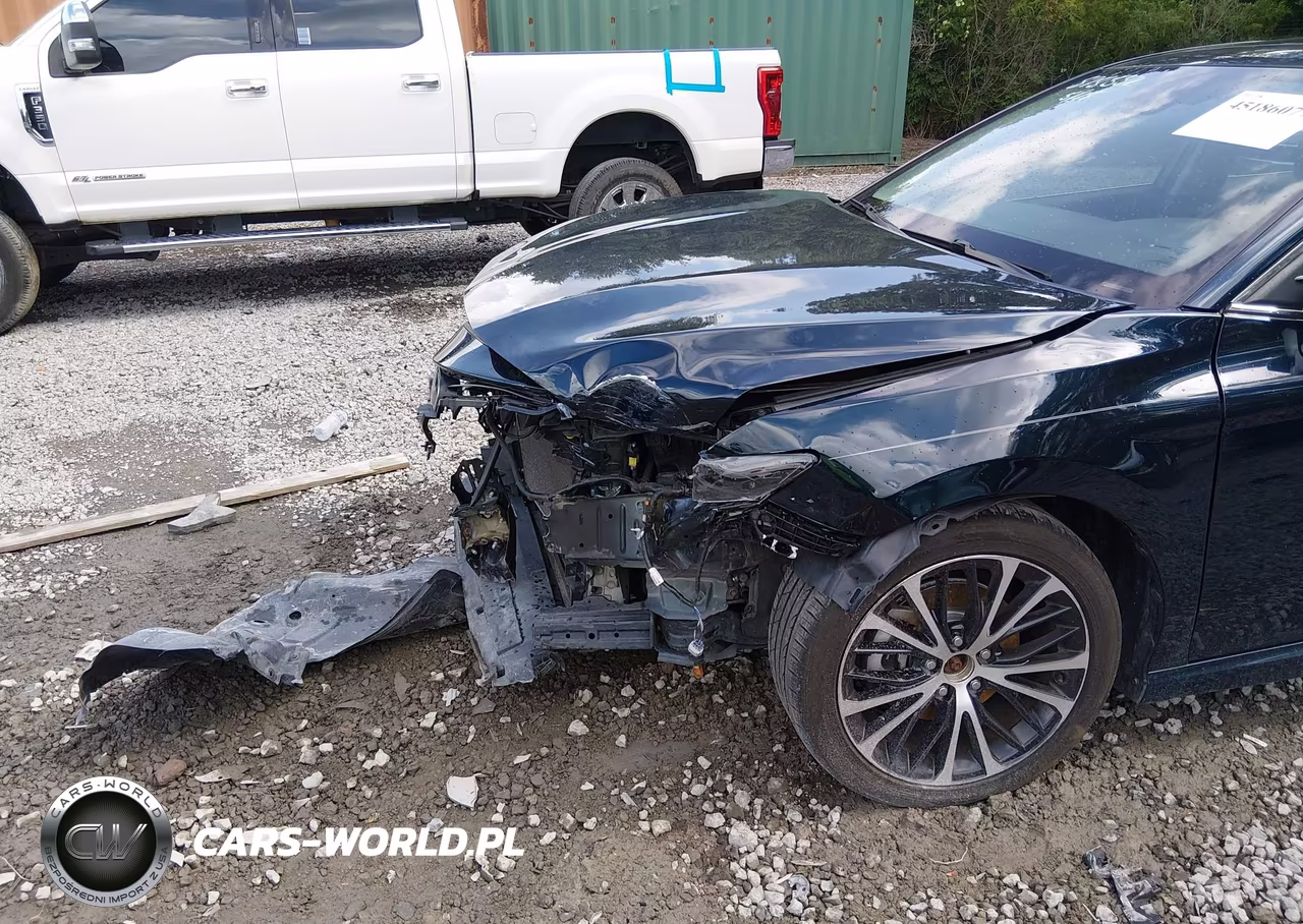 2020 Toyota Camry Se VIN:4T1G11AK7LU878552 - 19