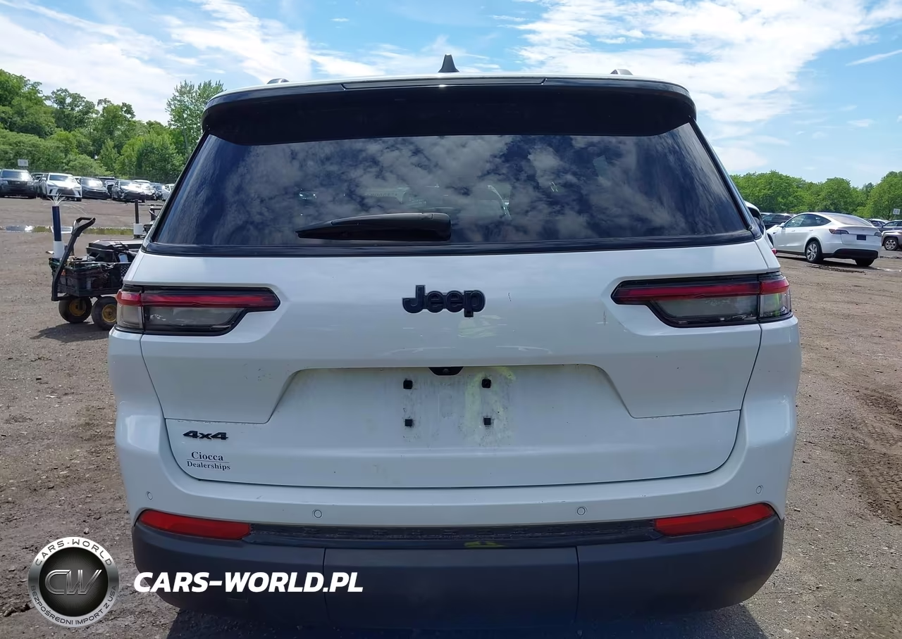 2024 Jeep Grand Cherokee L Altitude 4X4 VIN:1C4RJKAG2R8927608 - 17