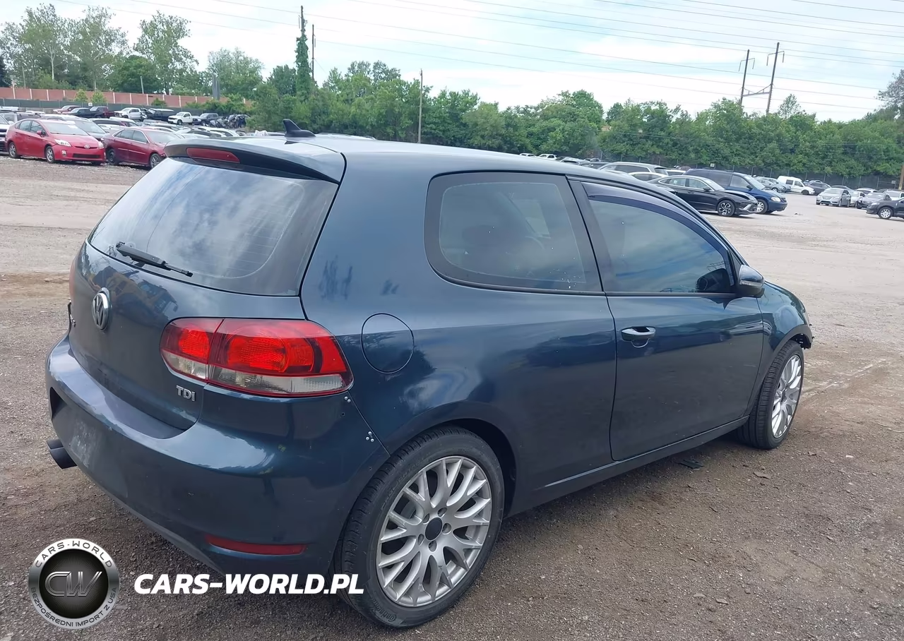 2011 Volkswagen Golf Tdi 2-Door VIN:WVWMM7AJ0BW176617 - 4