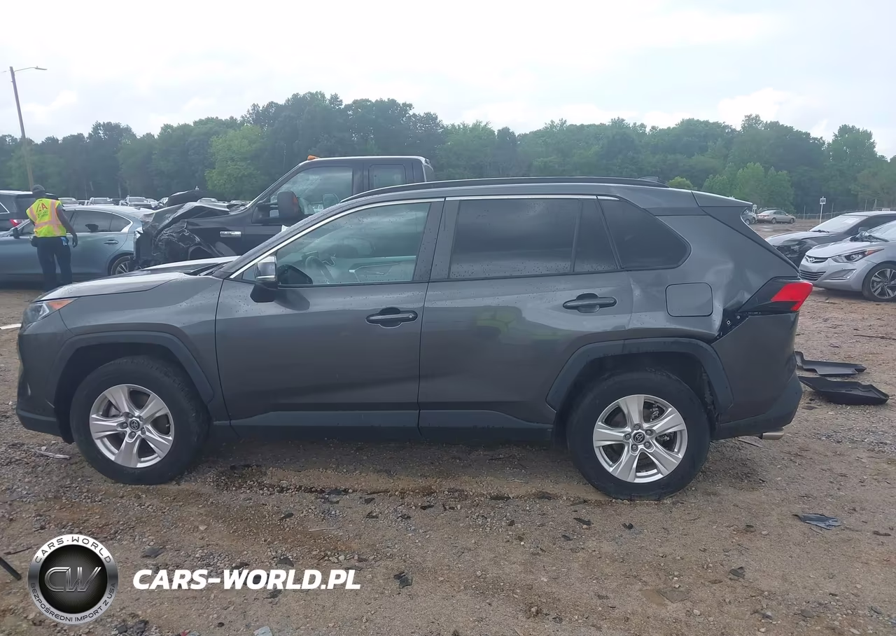 2020 Toyota Rav4 Xle VIN:2T3W1RFV6LC082154 - 13