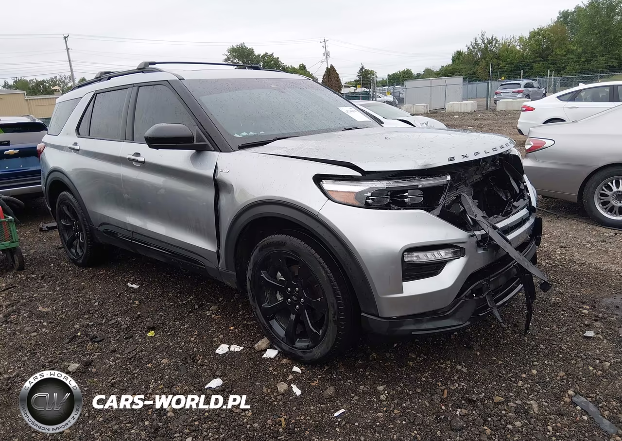 2022 Ford Explorer St-Line – zdjęcie 1 z 16