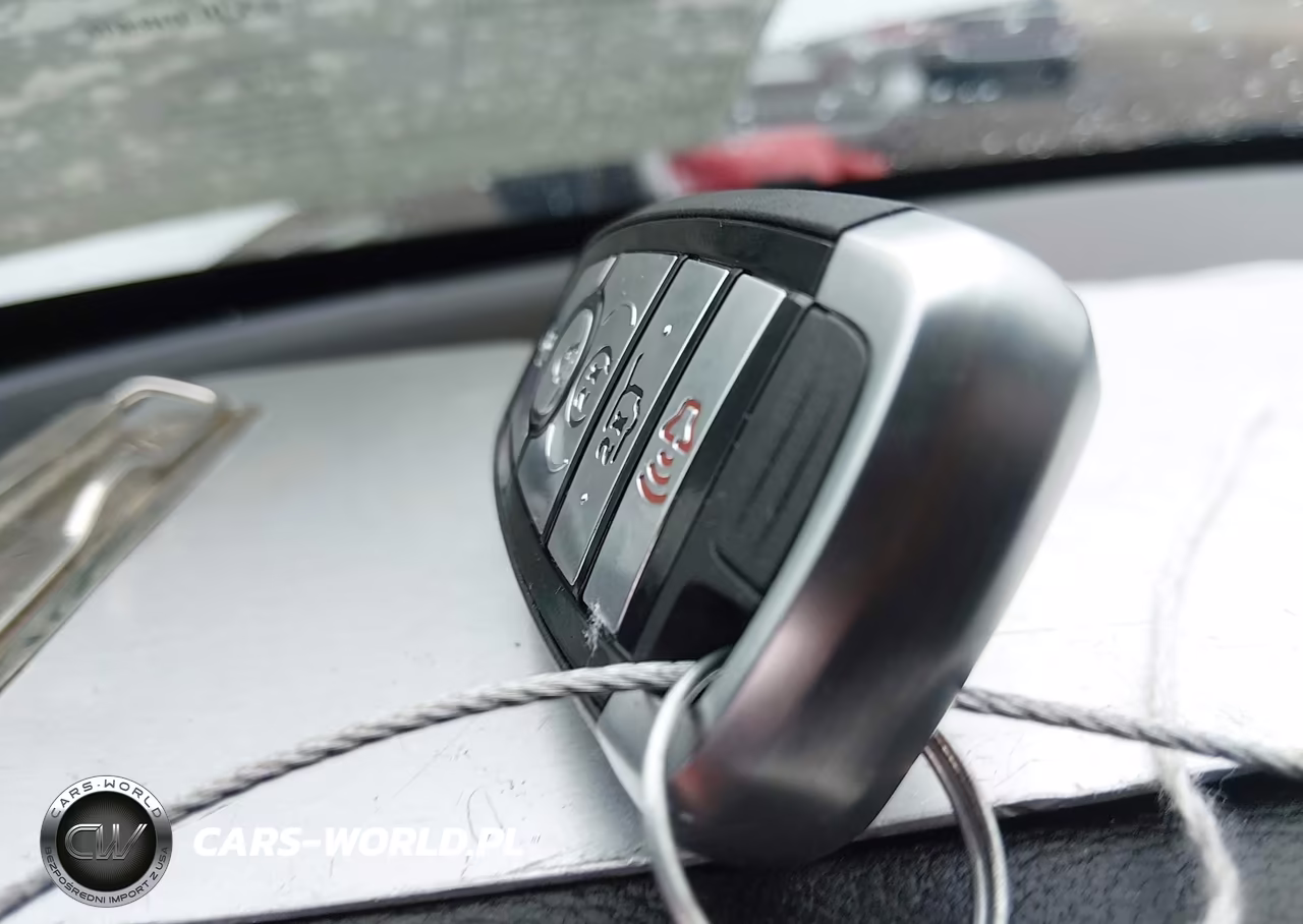 2022 Ford Explorer St-Line VIN:1FMSK8KH7NGC39981 - 11