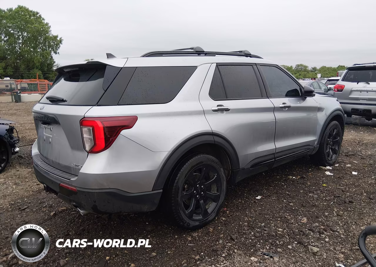 2022 Ford Explorer St-Line VIN:1FMSK8KH7NGC39981 - 4