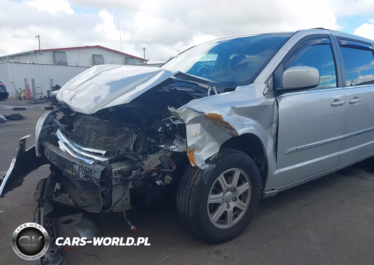 2011 Chrysler Town & Country Touring VIN:2A4RR5DG8BR723468 - 18