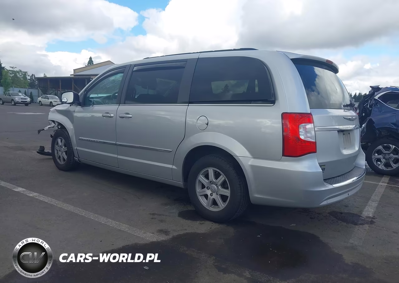 2011 Chrysler Town & Country Touring VIN:2A4RR5DG8BR723468 - 3
