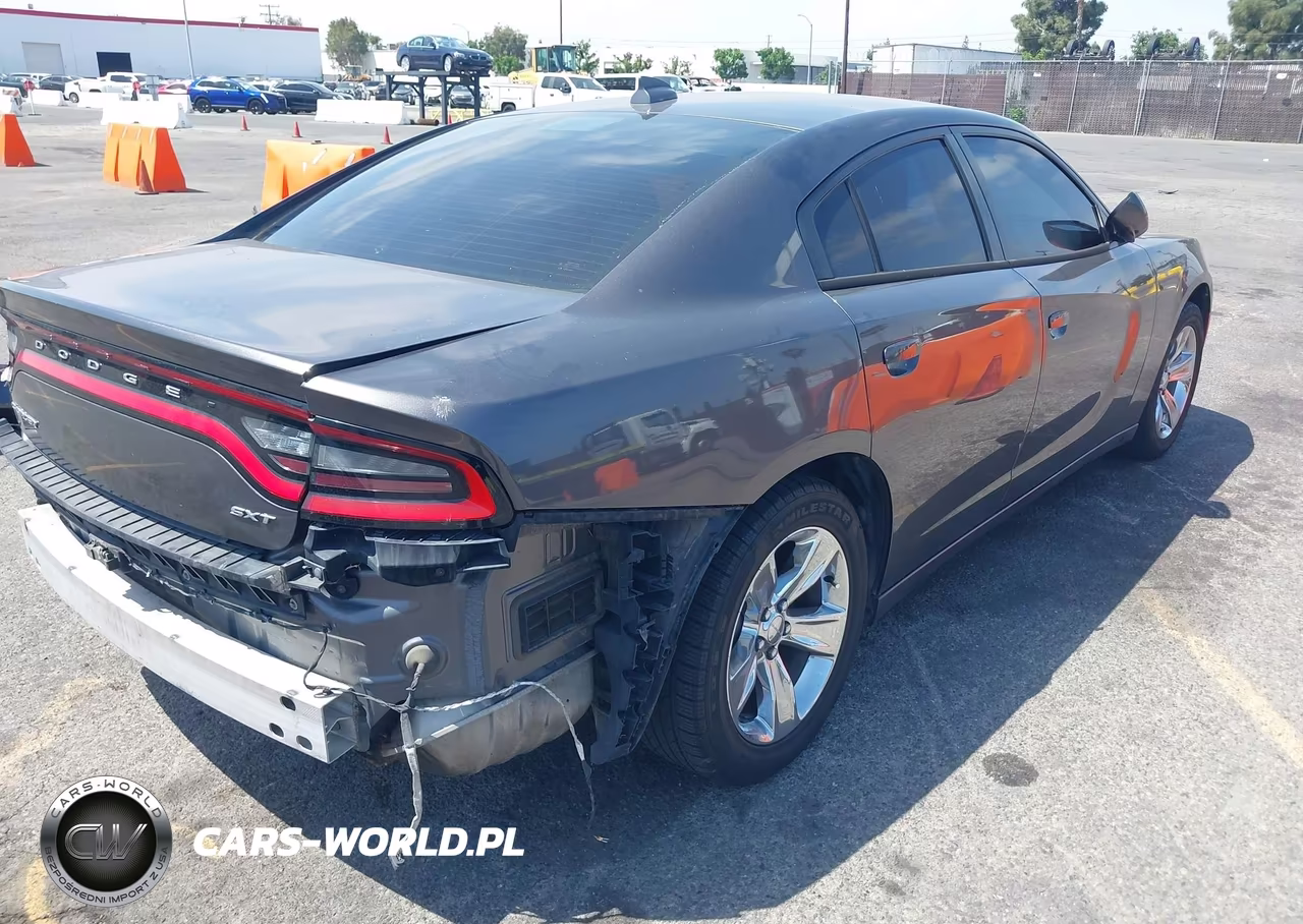 2016 Dodge Charger Sxt VIN:2C3CDXHGXGH237326 - 4