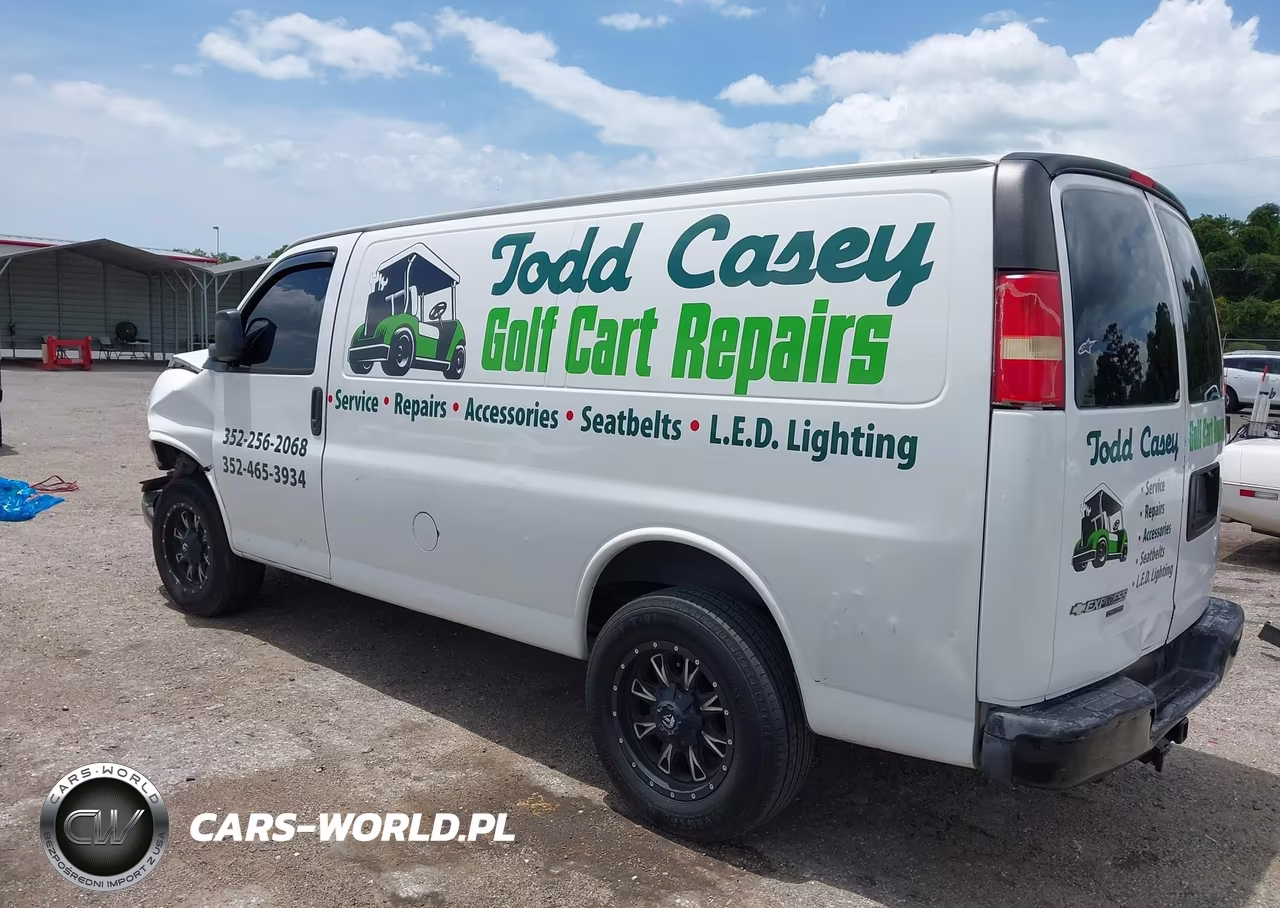 2013 Chevrolet Express 2500 Work Van VIN:1GCWGFCA4D1103158 - 3