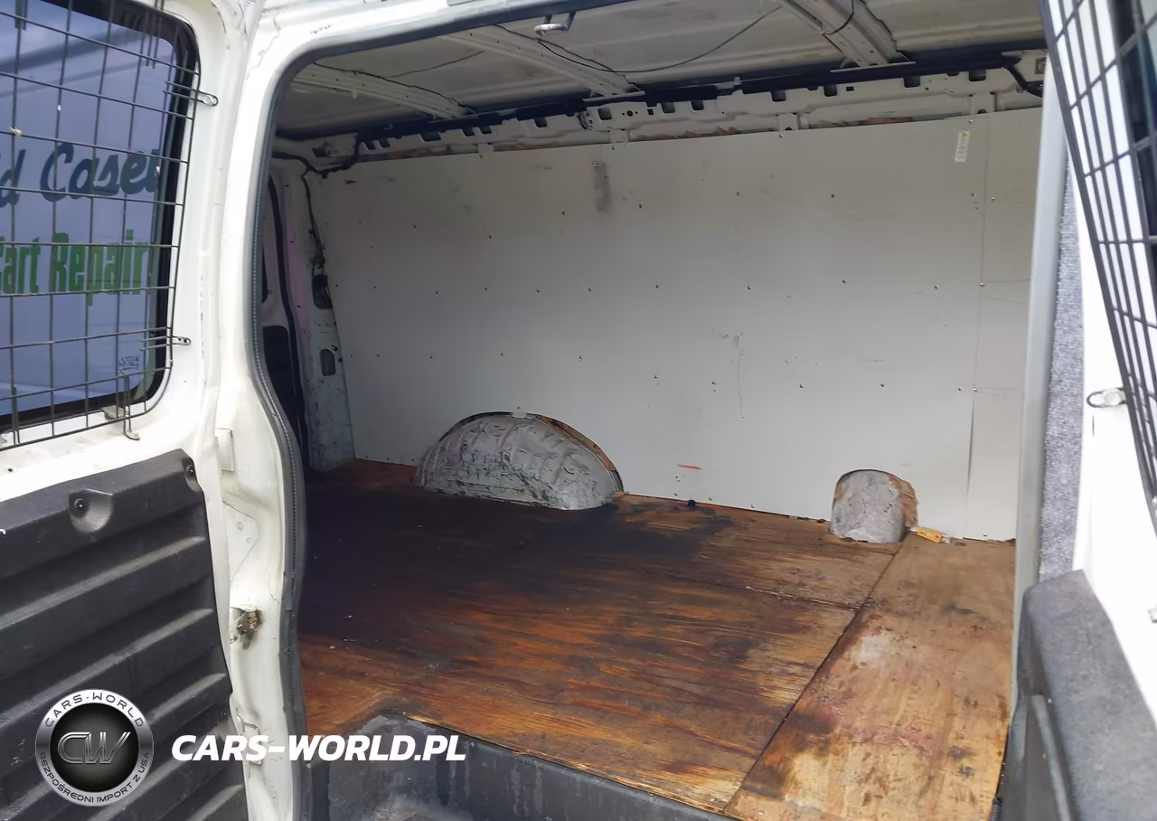 2013 Chevrolet Express 2500 Work Van VIN:1GCWGFCA4D1103158 - 8