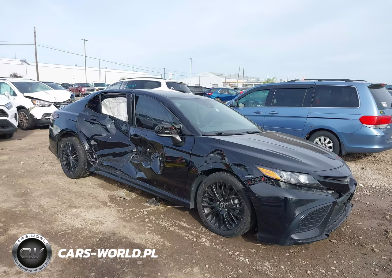 2021 Toyota Camry Se Nightshade Edition Awd