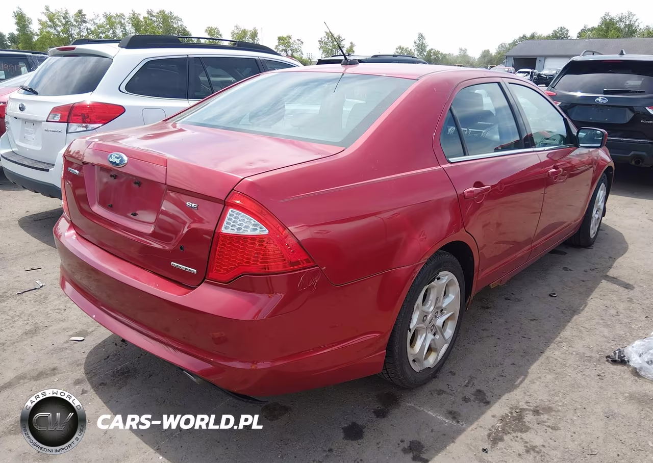 2011 Ford Fusion Se VIN:3FAHP0HG4BR290865 - 4