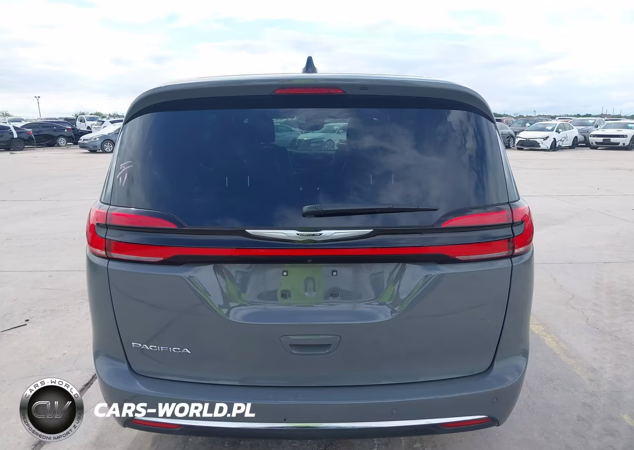 2025 Chrysler Pacifica Select VIN:2C4RC1BG0SR558096 - 16