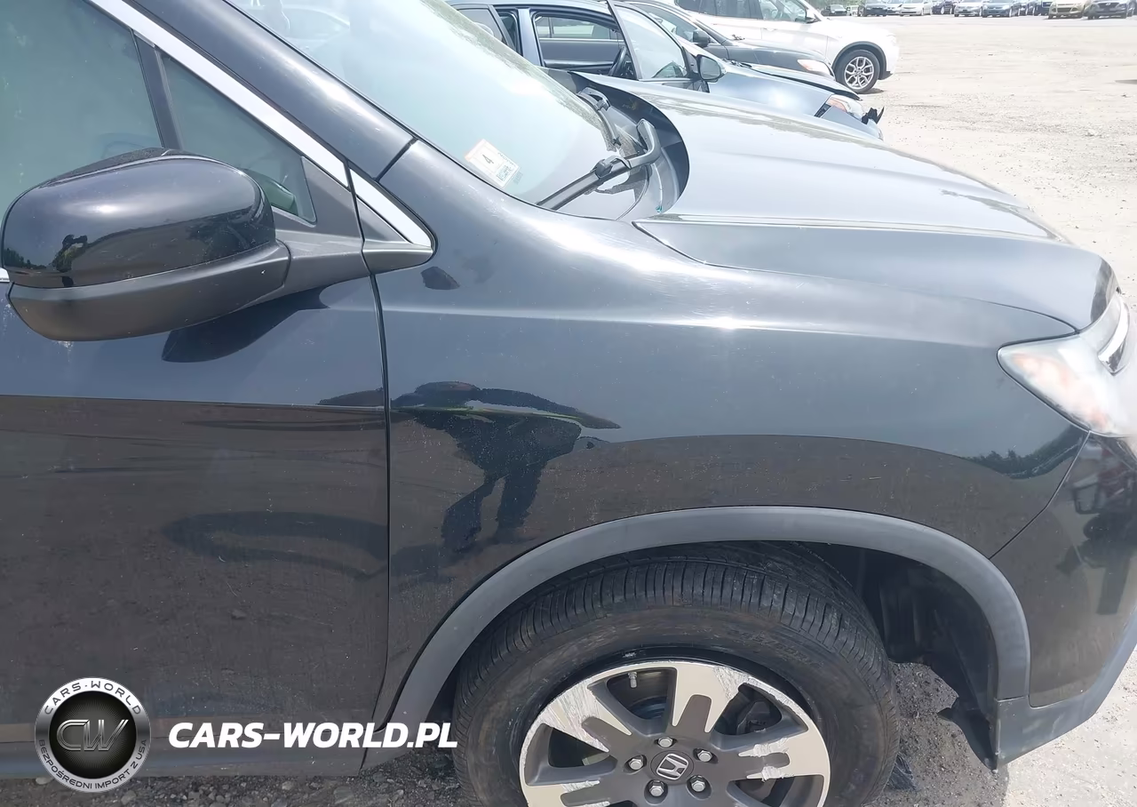 2018 Honda Ridgeline Rtl VIN:5FPYK3F59JB009906 - 19