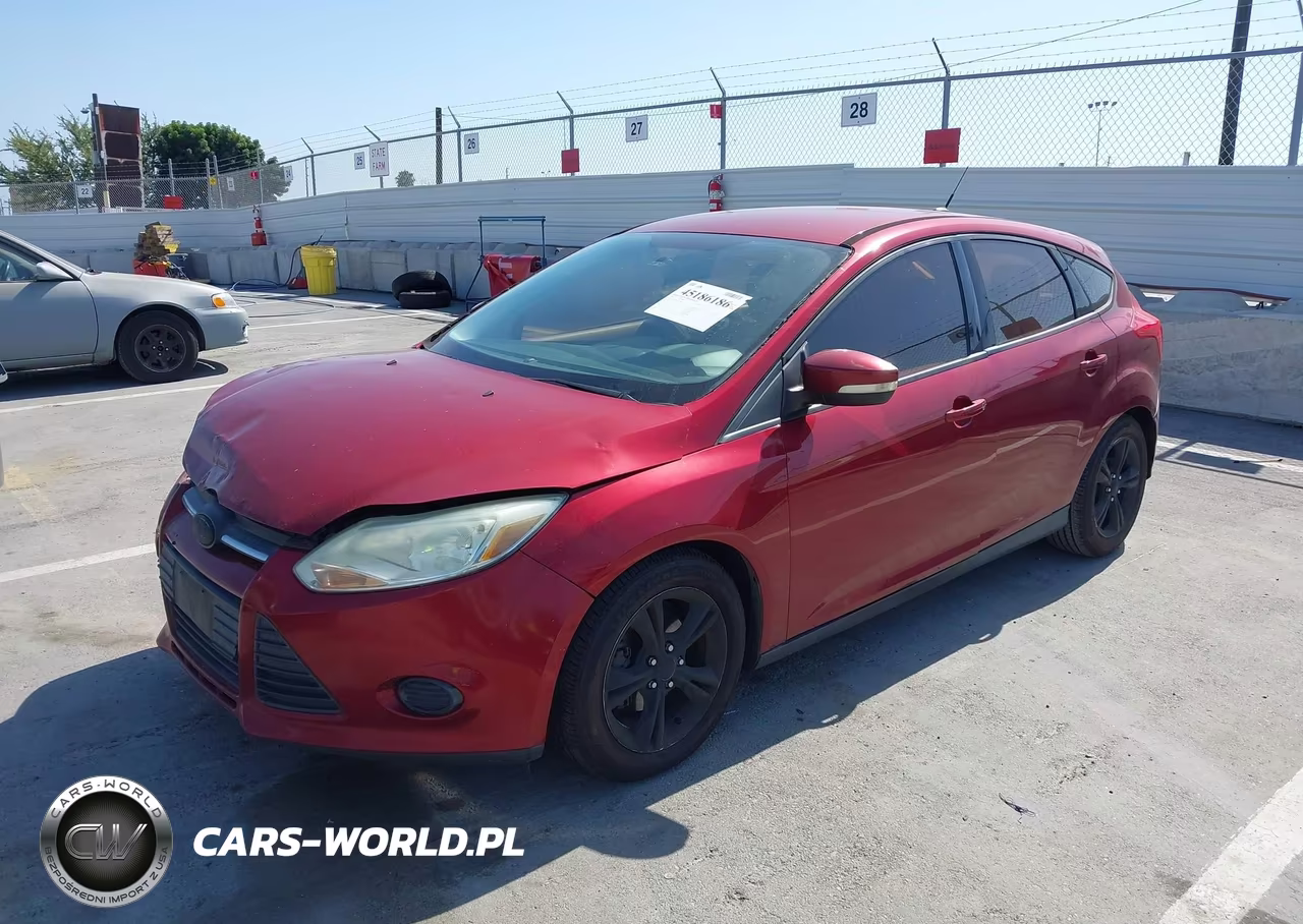 2014 Ford Focus Se VIN:1FADP3K21EL399445 - 2