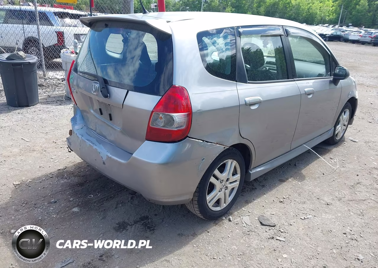 2007 Honda Fit Sport VIN:JHMGD37607S054121 - 4