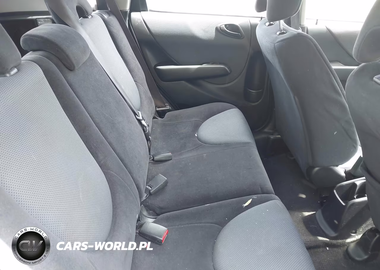 2007 Honda Fit Sport VIN:JHMGD37607S054121 - 8