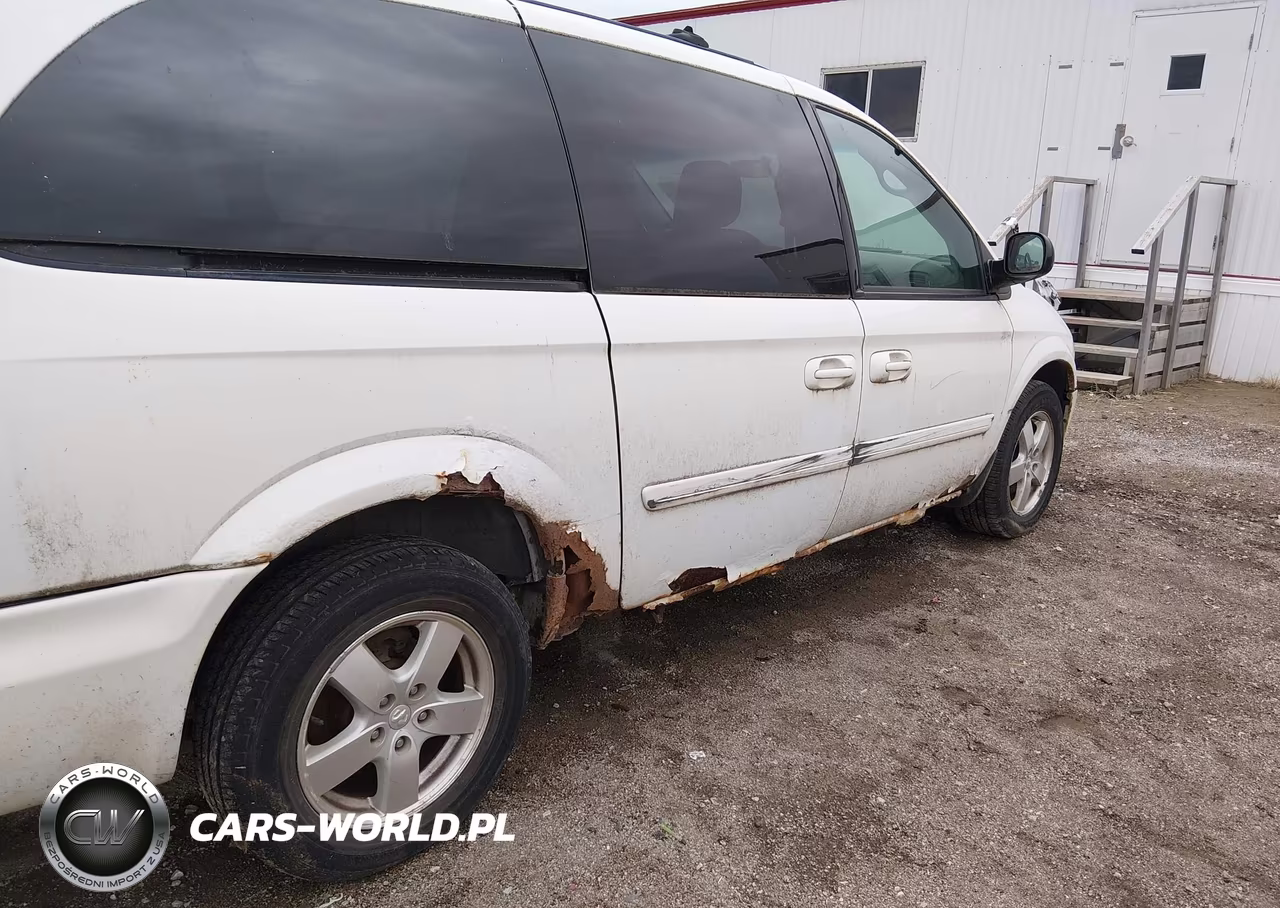 2005 Dodge Grand Caravan Sxt VIN:2D4GP44L15R201041 - 12