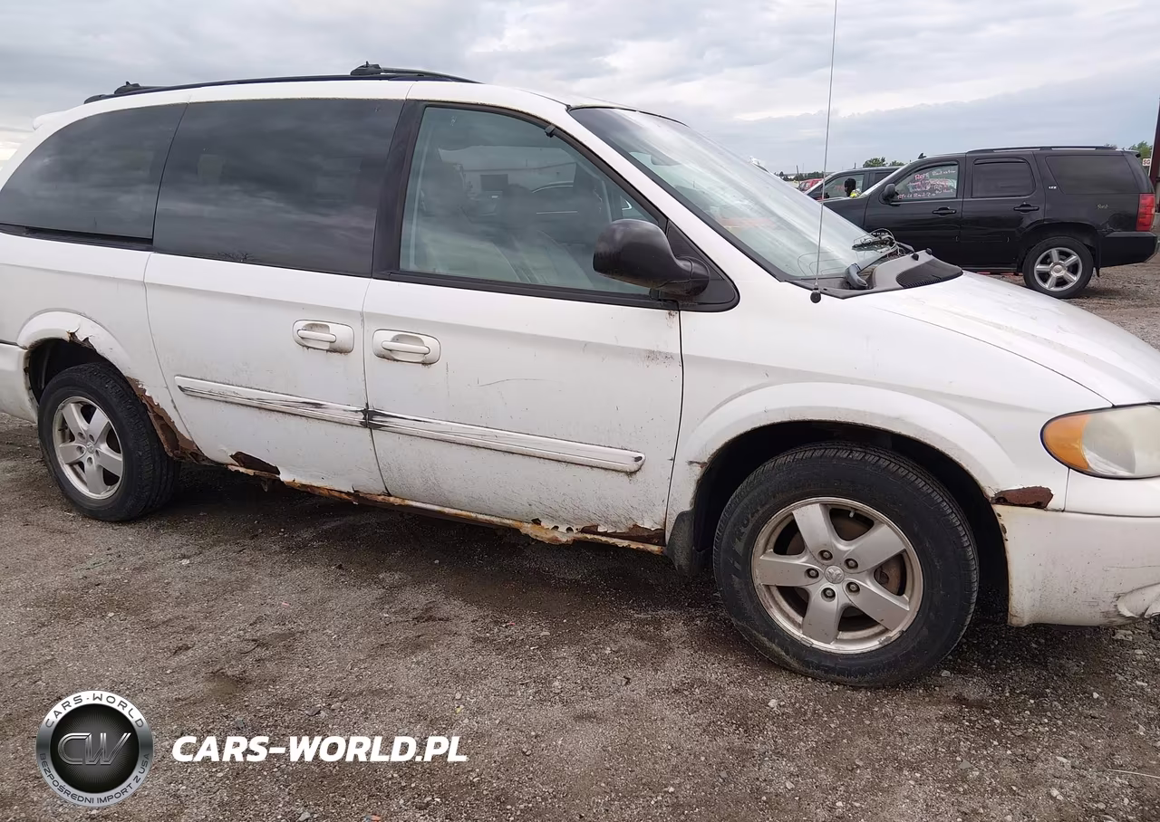 2005 Dodge Grand Caravan Sxt VIN:2D4GP44L15R201041 - 13