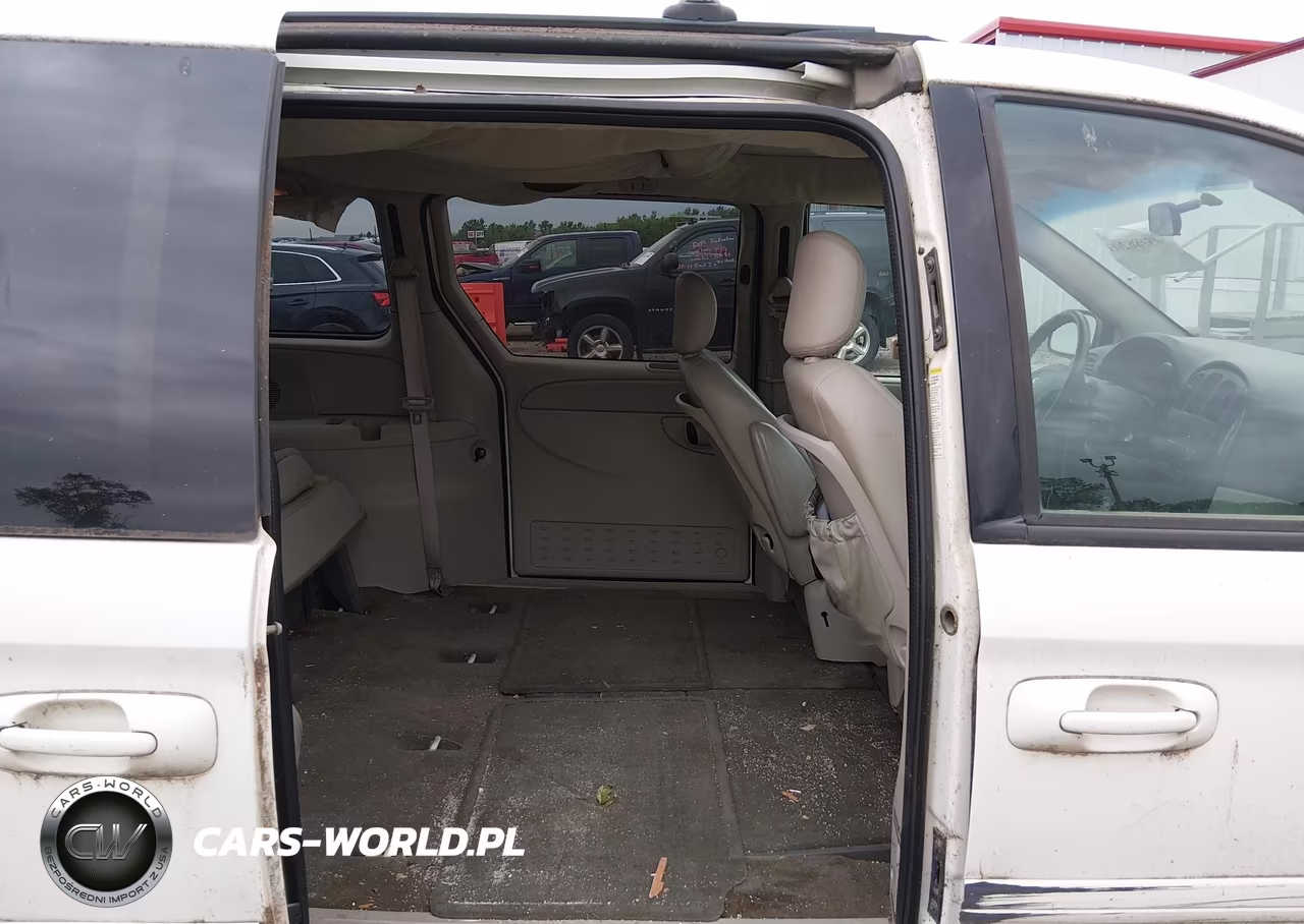 2005 Dodge Grand Caravan Sxt VIN:2D4GP44L15R201041 - 8