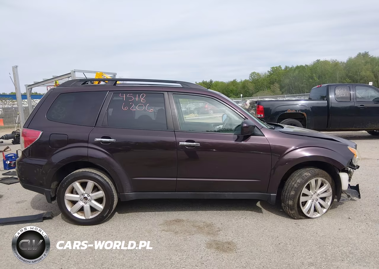 2013 Subaru Forester 2.5X Premium VIN:JF2SHADC2DH421299 - 14