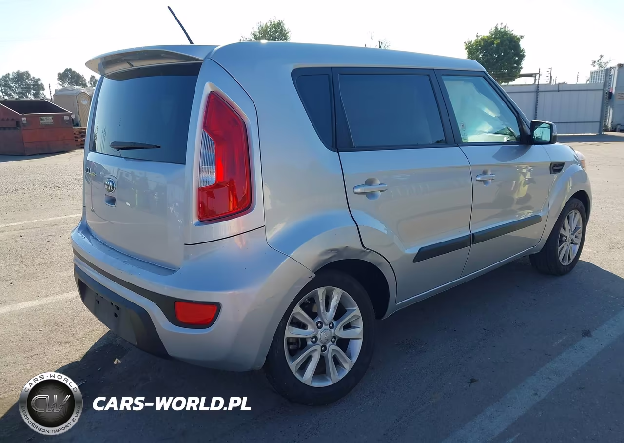 2013 Kia Soul + VIN:KNDJT2A64D7755045 - 4