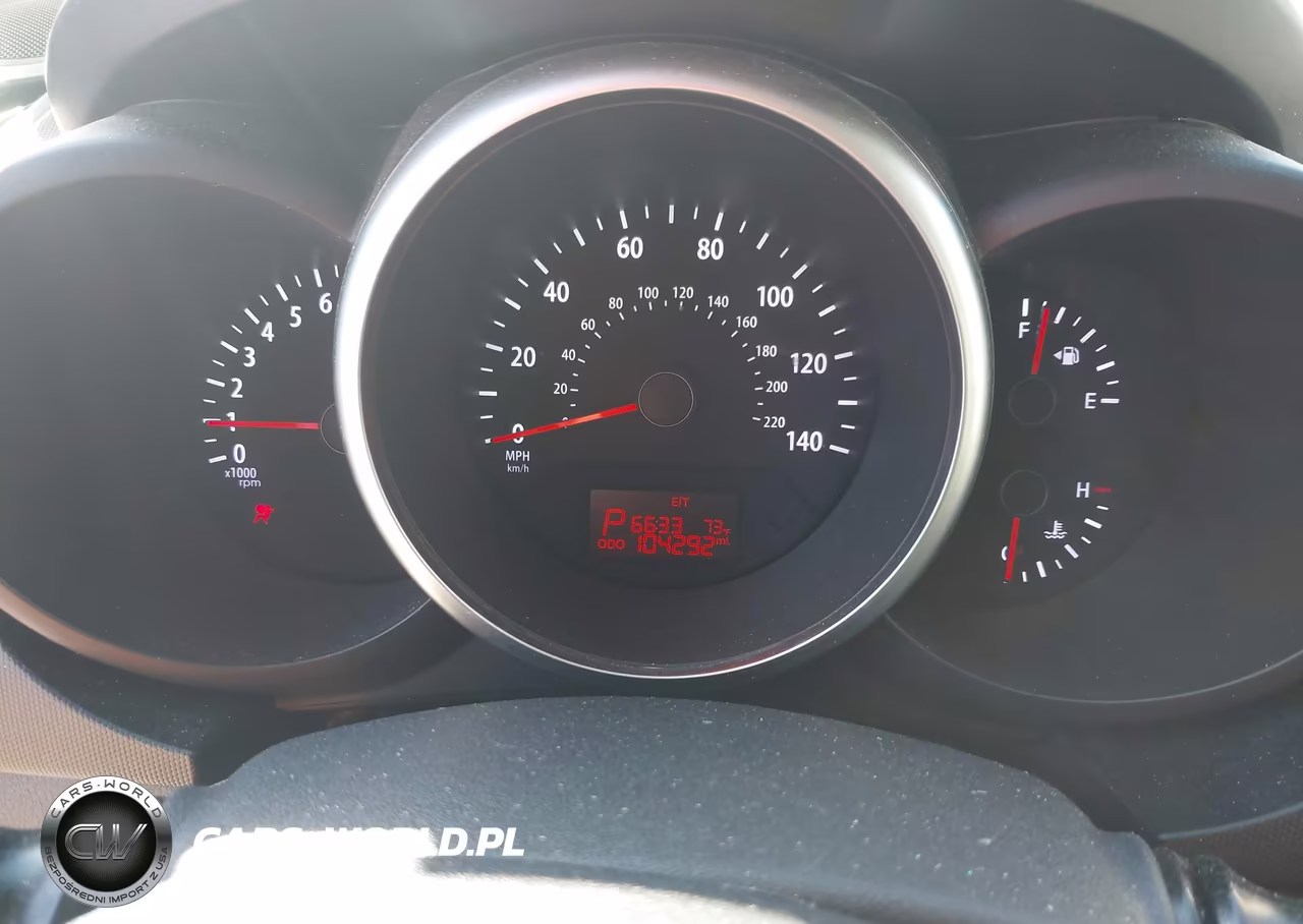 2013 Kia Soul + VIN:KNDJT2A64D7755045 - 7
