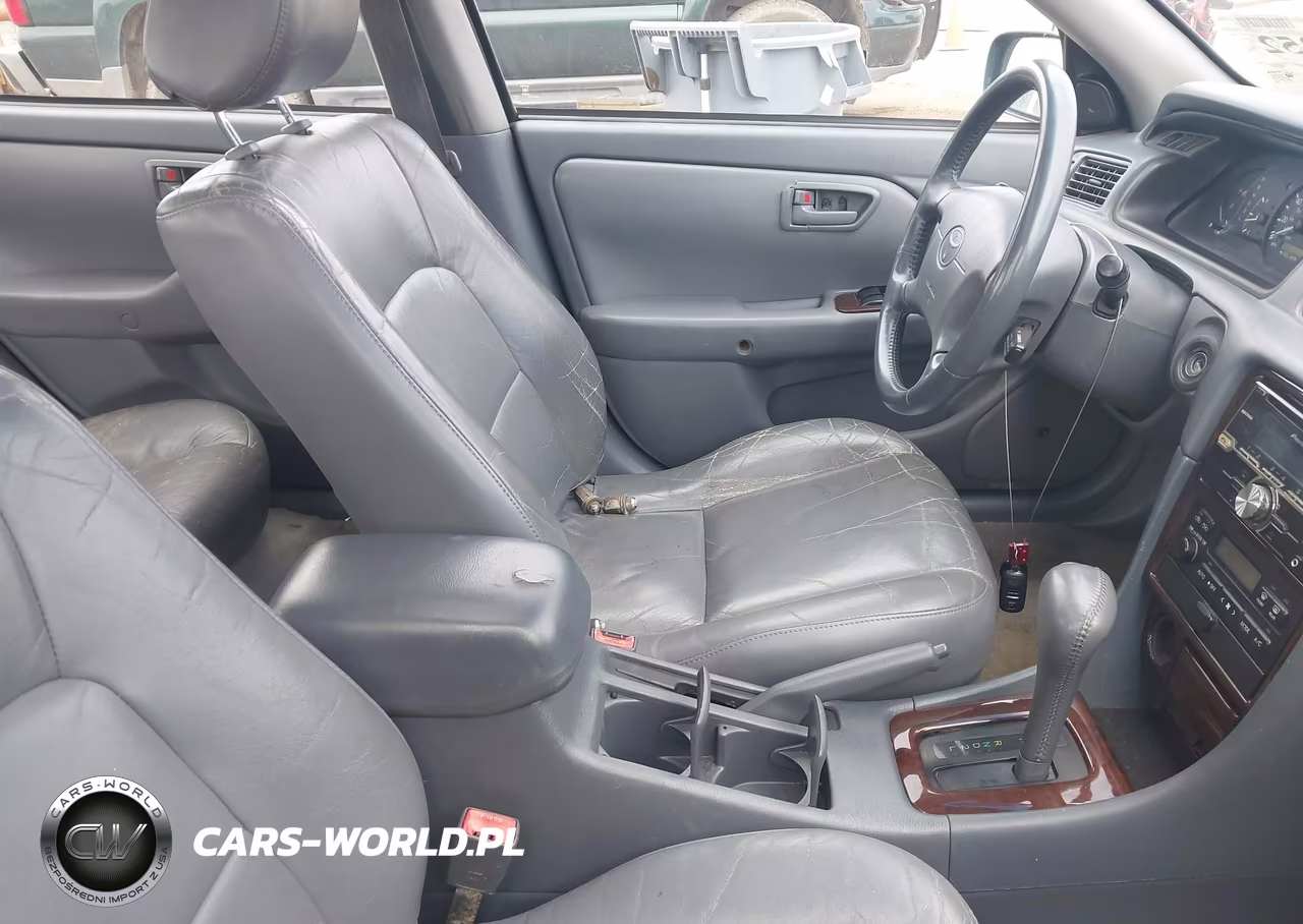2000 Toyota Camry Xle V6 VIN:4T1BF28K7YU943432 - 5