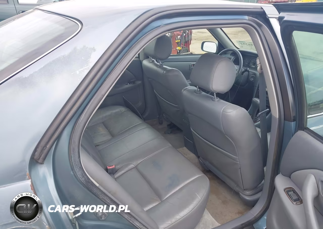 2000 Toyota Camry Xle V6 VIN:4T1BF28K7YU943432 - 8