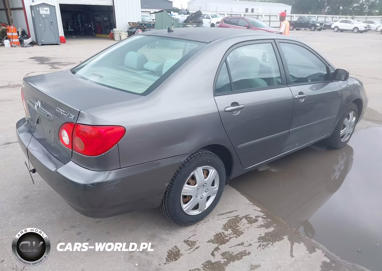 2007 Toyota Corolla Le VIN:1NXBR32E67Z895548 - 4