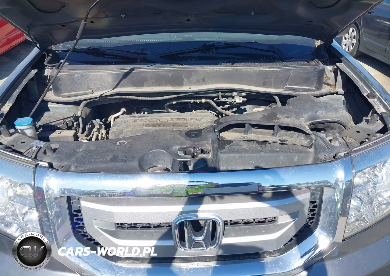 2010 Honda Pilot Touring VIN:5FNYF4H98AB019989 - 10