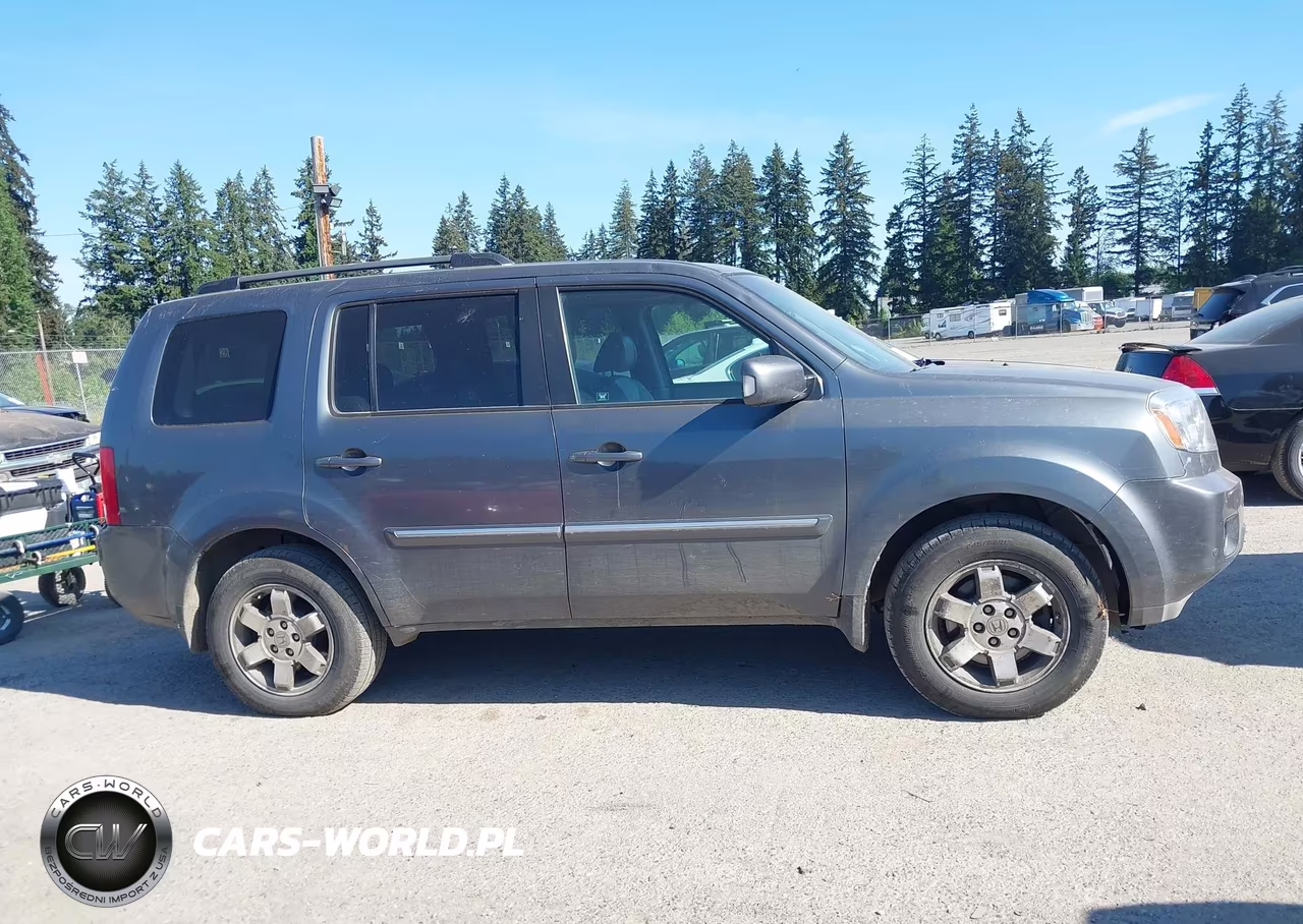 2010 Honda Pilot Touring VIN:5FNYF4H98AB019989 - 13