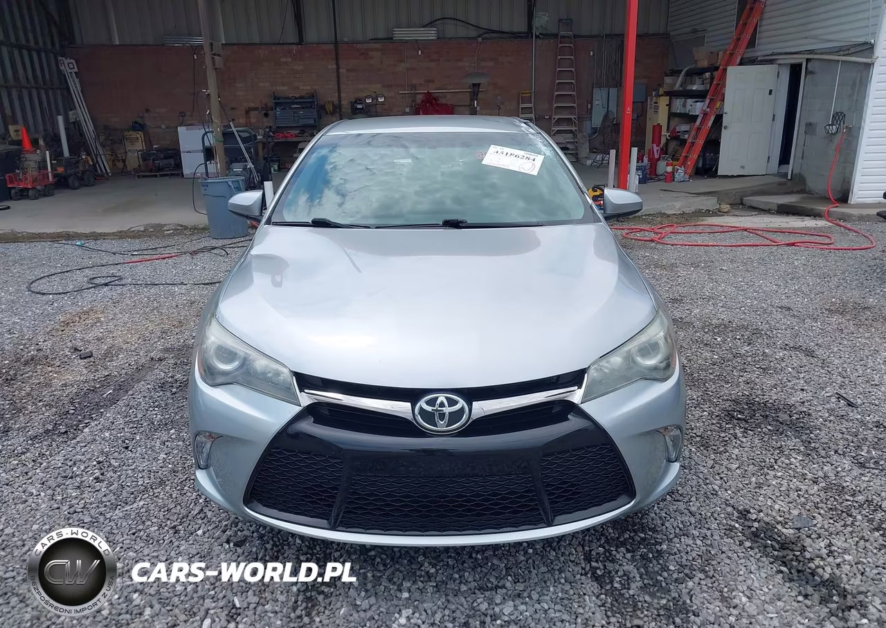 2016 Toyota Camry Xse VIN:4T1BF1FK0GU234675 - 12