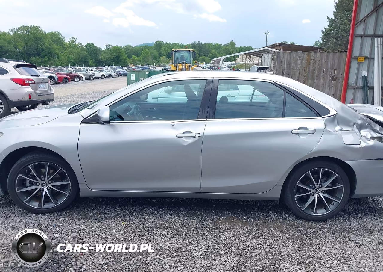 2016 Toyota Camry Xse VIN:4T1BF1FK0GU234675 - 14