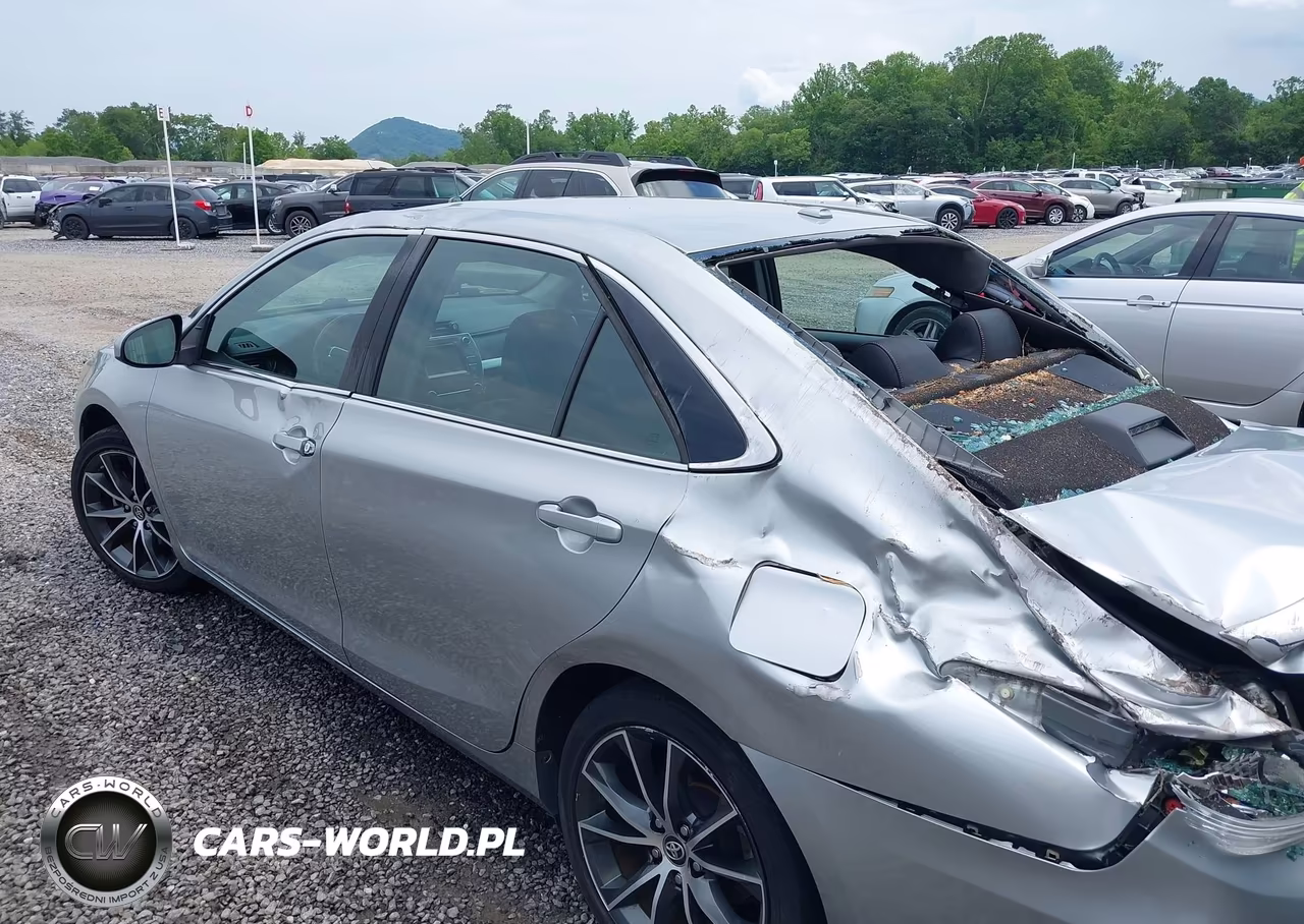2016 Toyota Camry Xse VIN:4T1BF1FK0GU234675 - 6