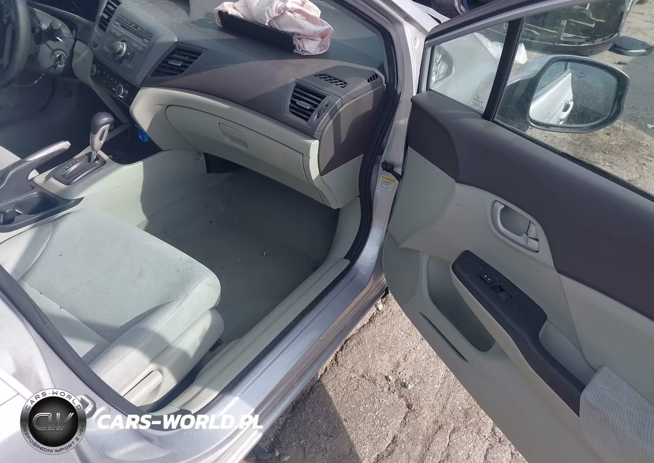 2012 Honda Civic Lx VIN:19XFB2F5XCE018021 - 5